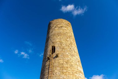 Brandenburg Kalesi 'nin etrafında bahar yürüyüşü güzel Werra Vadisi Lauchroeden - Thüringen