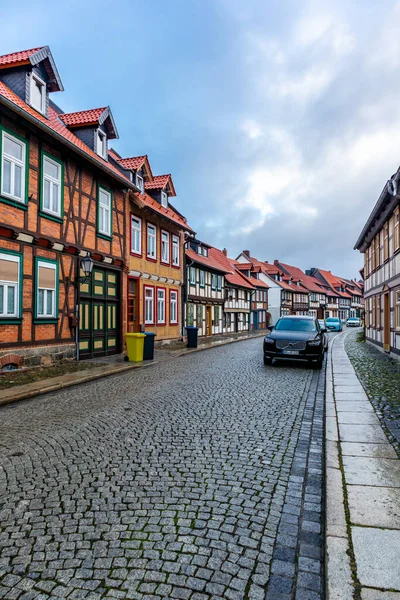 Harz Dağları 'nın kapılarındaki güzel Wernigerode kasabasını keşfetmek - Saksonya-Anhalt - Almanya