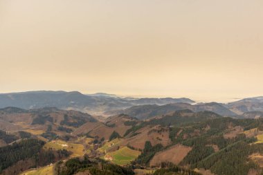 Oppenau-Baden-Wrttemberg yakınlarındaki güzel Kara Orman 'ı keşfediyor.