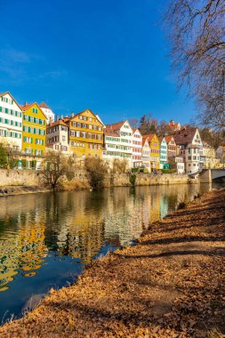 Baden-Wrttemberg, Almanya 'nın Neckar kentindeki Tbingen Üniversitesi' nde bahar keşfi turu