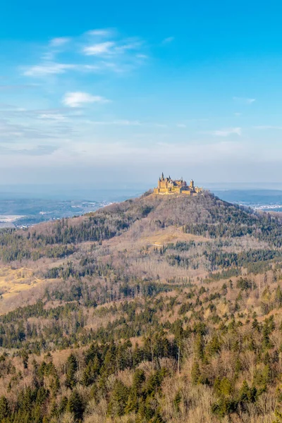 Tour Alla Scoperta Della Primavera Nel Magnifico Castello Hohenzollern Baden — Foto Stock