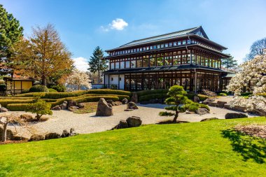 Uzak Doğu 'ya yapılan keşif yolculuğu Kötü Langensalza' nın Japon Bahçesi - Thüringen - Almanya