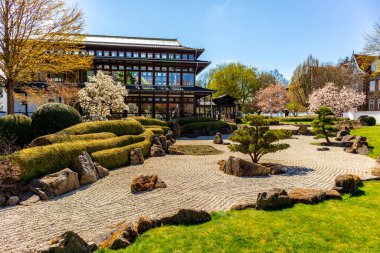 Uzak Doğu 'ya yapılan keşif yolculuğu Kötü Langensalza' nın Japon Bahçesi - Thüringen - Almanya