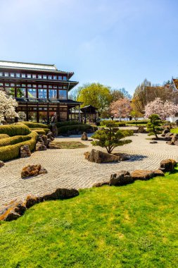 Uzak Doğu 'ya yapılan keşif yolculuğu Kötü Langensalza' nın Japon Bahçesi - Thüringen - Almanya