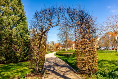 Uzak Doğu 'ya yapılan keşif yolculuğu Kötü Langensalza' nın Japon Bahçesi - Thüringen - Almanya