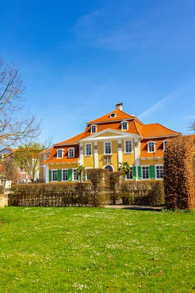 Uzak Doğu 'ya yapılan keşif yolculuğu Kötü Langensalza' nın Japon Bahçesi - Thüringen - Almanya