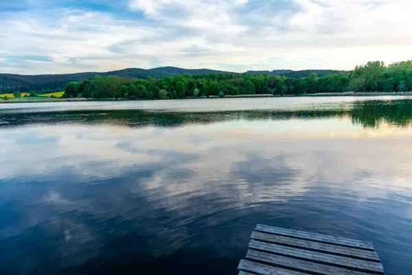 Paseo Verano Lago Breitungen Bajo Sol Glorioso Turingia Alemania — Foto de Stock