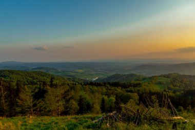 Thüringen Ormanı 'nın tepelerinde, Floh-Seligenthal - Thüringen - Almanya 