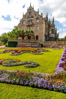 Bad Liebenstein - Thuringia - Almanya yakınlarındaki Altenstein 'daki güzel parkta yaz yürüyüşü.