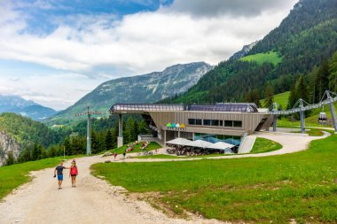 Berchtesgaden Alp etekleri boyunca güzel bir keşif turu Jenner - Bavyera - Almanya