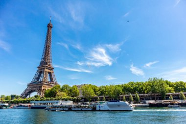 Exploring the beautiful capital of France - Paris - le-de-France - France