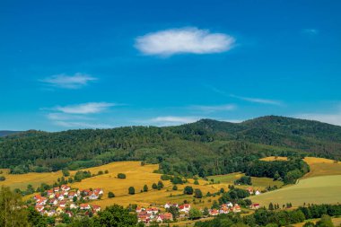 Schmalkalden 'in güzel doğasında yaz yürüyüşü - Thüringen - Almanya