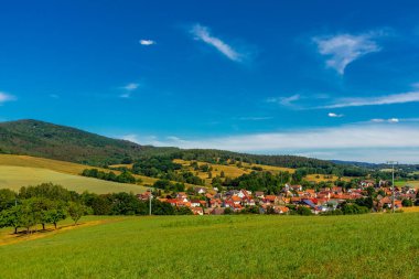 Schmalkalden 'in güzel doğasında yaz yürüyüşü - Thüringen - Almanya
