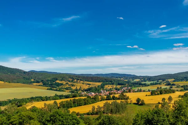夏天漫步在德国图林根Schmalkalden美丽的大自然中 — 图库照片