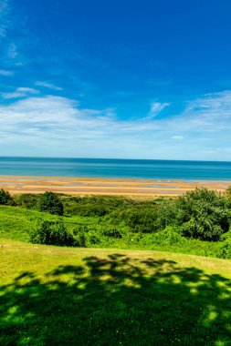 Omaha sahilinde sahil yürüyüşü Colleville-sur-Mer ve Saint-Laurent-sur-Mer - Normandiya - Fransa