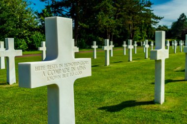 Omaha sahilinde sahil yürüyüşü Colleville-sur-Mer ve Saint-Laurent-sur-Mer - Normandiya - Fransa