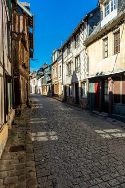 Le Havre yakınlarındaki Honfleur liman kasabasında küçük bir keşif gezisi - Normandiya - Fransa