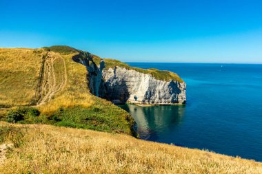 Beach walk on the beautiful alabaster coast near tretat - Normandy - France