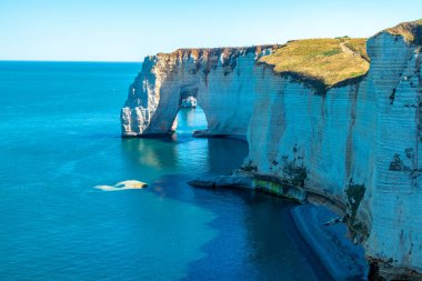 Beach walk on the beautiful alabaster coast near tretat - Normandy - France