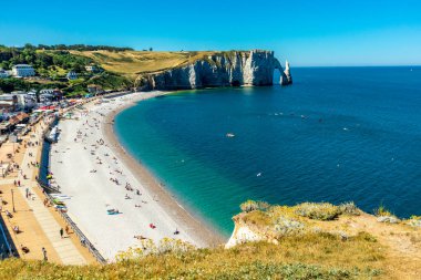 Beach walk on the beautiful alabaster coast near tretat - Normandy - France