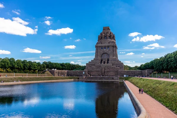 City Walk Beautiful City Centre Leipzig Incl Short Visit Monument — Foto de Stock