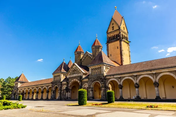 City walk through the beautiful city centre of Leipzig incl short visit to the Monument to the Battle of the Nations - Saxony - Germany