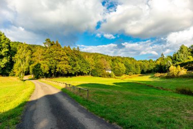 Schmalkalden - Thüringen - Almanya 'nın güzel doğasında yaz yürüyüşü