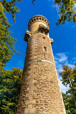 Ilmenau-Thuringia yakınlarındaki Kickelhahn 'a doğru yürüyün.