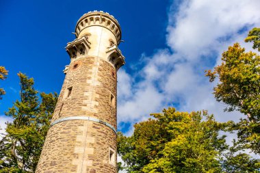 Ilmenau-Thuringia yakınlarındaki Kickelhahn 'a doğru yürüyün.