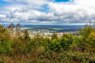 Ilmenau-Thuringia yakınlarındaki Kickelhahn 'a doğru yürüyün.