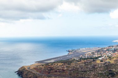 Santa Cruz yakınlarındaki güzel Atlantik adasında tatil hissi - Portekiz
