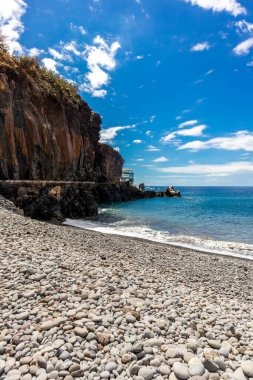 Atlantik Okyanusu, Madeira - Portekiz manzaralı Funchal levadas şehrine giderken. 