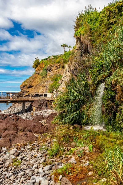 Cestě Městské Levady Funchalu Fantastickým Výhledem Atlantský Oceán Madeira Portugalsko — Stock fotografie