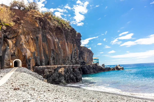 Caminho Cidade Levadas Funchal Com Uma Vista Fantástica Sobre Oceano — Fotografia de Stock