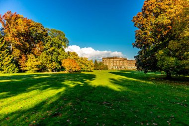 Bergpark 'ta sonbahar yürüyüşü Kassel Wilhelmshhe - Hesse - Almanya