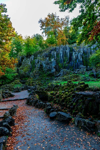 美しいBergpark Kassel Wilhelmshheを秋の散歩 Hesse ドイツ — ストック写真
