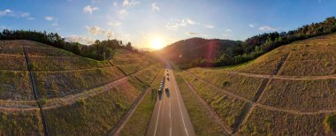 Temiang Geçidi, N9, Malezya 'daki güzel gündoğumlu panoramik manzara