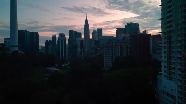 Kuala Lumpur Malezya Nisan 2022 Günbatımı Saatlerinde Kuala Lumpur Şehrinin — Stok video