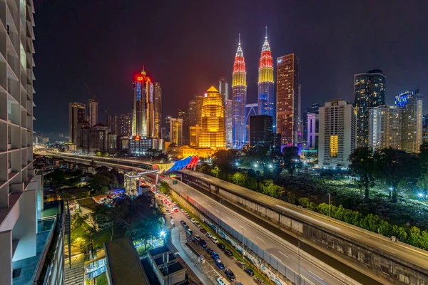 Kuala Lumpur Malezja Sierpnia 2022 Petronas Klcc Twin Tower Budynek — Zdjęcie stockowe