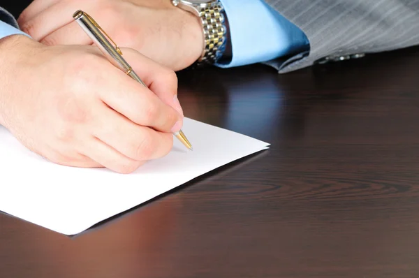 Escribir en una hoja de papel vacía — Foto de Stock