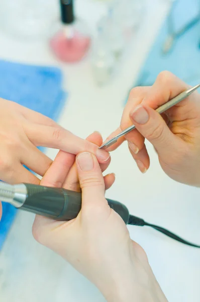 Manicura profesional en proceso —  Fotos de Stock