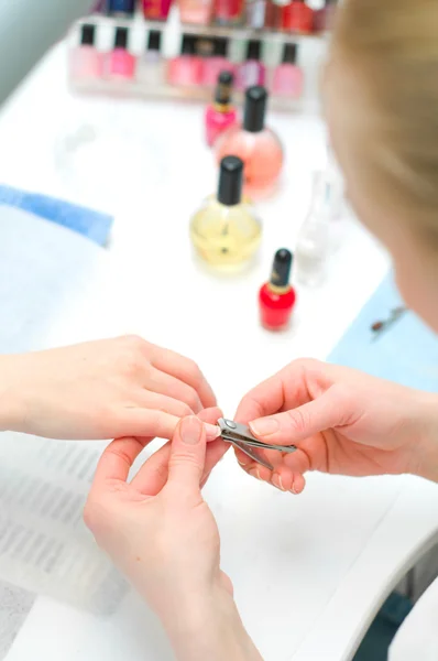 Manicure in proces — Stockfoto