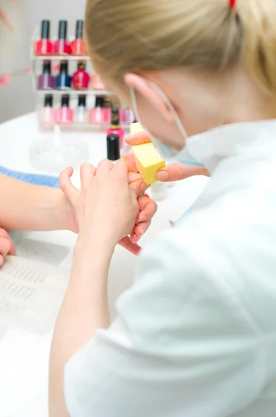 Manicura en proceso —  Fotos de Stock