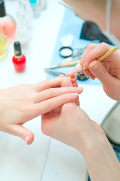 Manicure in proces — Stockfoto