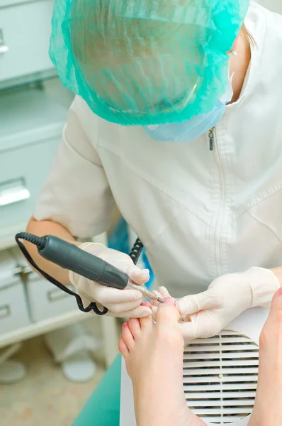 Pedicure em processo — Fotografia de Stock