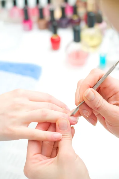 Manicure in proces — Stockfoto