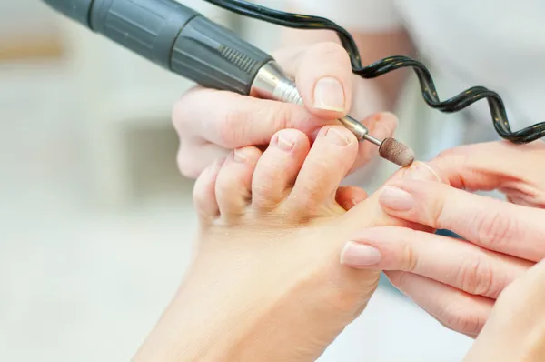 Pedicure in process.shallow diepte van het veld — Stockfoto