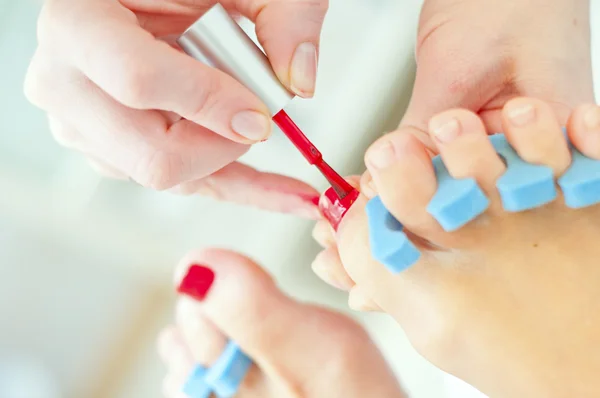 Pedicure in process.shallow diepte van het veld — Stockfoto