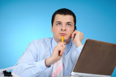 iş yerinde mühendisi