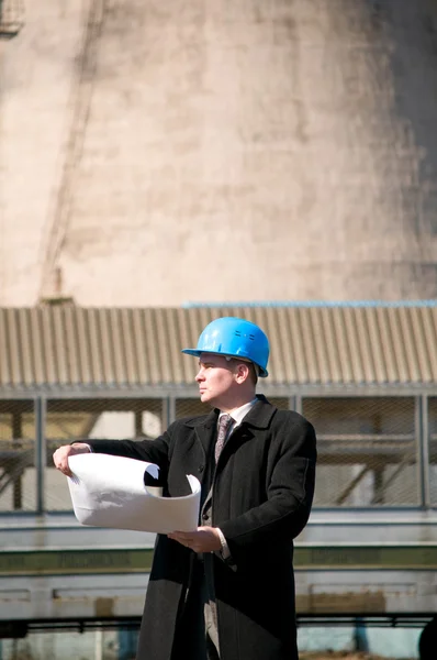 Ingeniero con dibujo — Foto de Stock